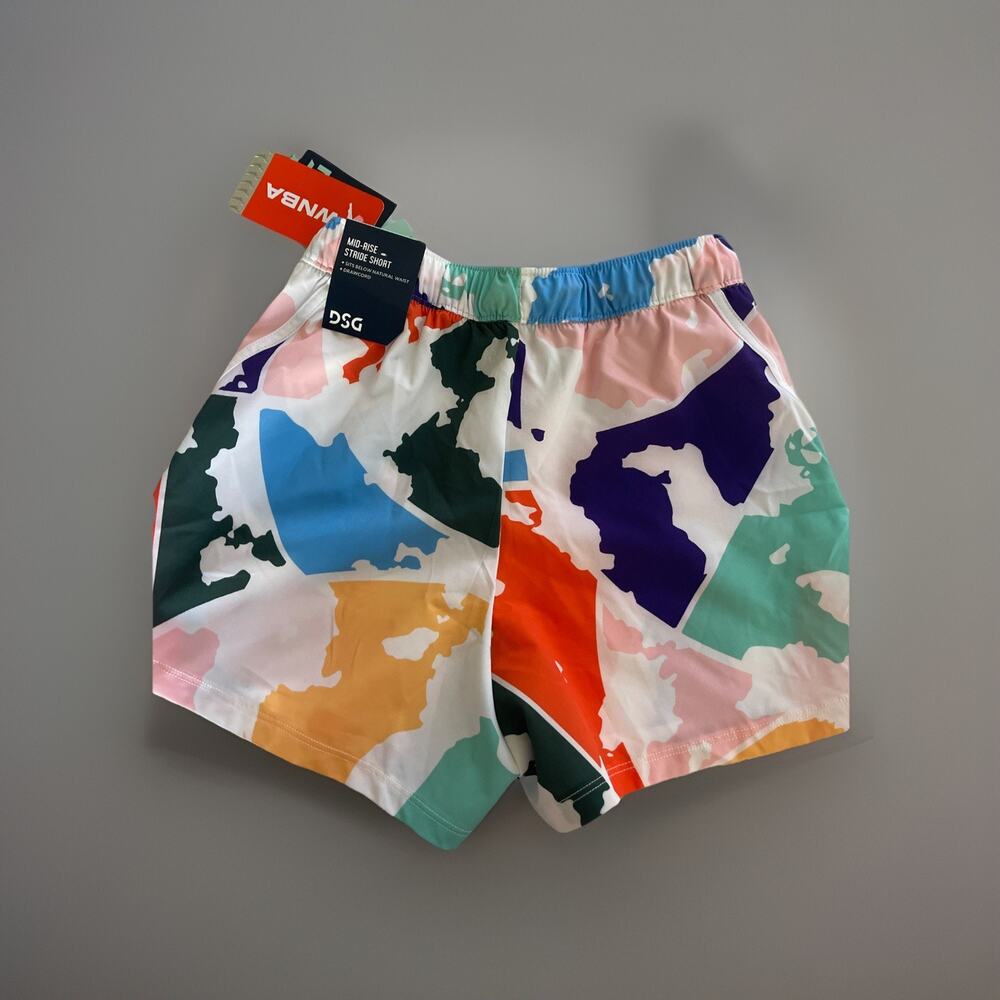 Girls XS WNBA woven Knit Mesh Short - Picture 3 of 3